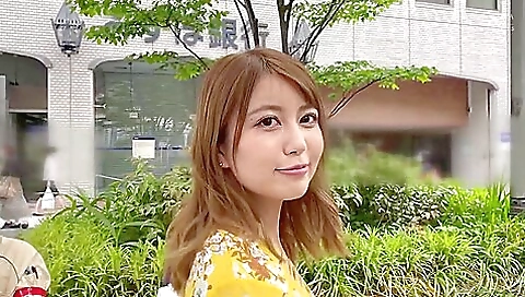 モデル級の女神ボディを携えて股間を挑発!美脚で弄び勃起チンポにインサート モデル級の女神ボディを携えて股間を挑発!美脚で弄び勃起チンポにインサート
